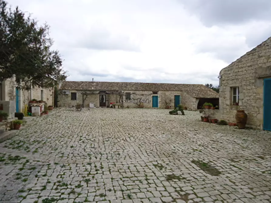 Immagine 20 di Villa in vendita  in Strada Provinciale 17 a Modica