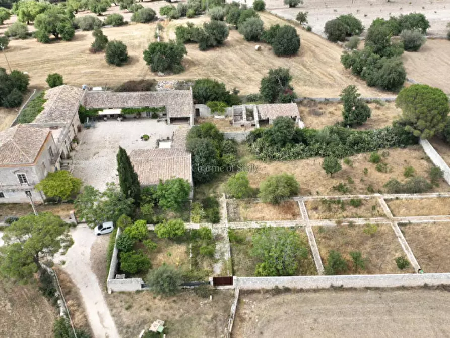 Immagine 29 di Villa in vendita  in Strada Provinciale 17 a Modica