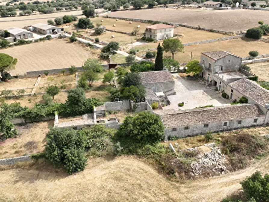 Immagine 30 di Villa in vendita  in Strada Provinciale 17 a Modica