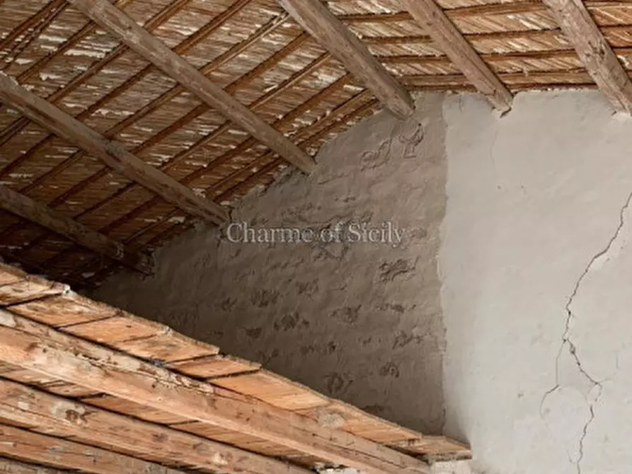 Immagine 31 di Casa indipendente in vendita  in Contrada Margione a Modica