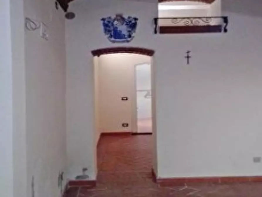 Immagine 4 di Negozio in affitto  in Borgo San Frediano a Firenze