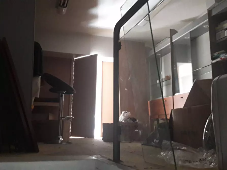 Immagine 8 di Negozio in affitto  in VIALE DUSE a Firenze