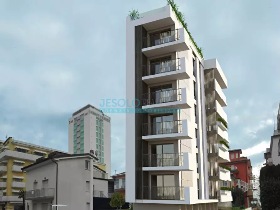 Immagine 5 di Appartamento in vendita  in Piazza Trieste a Jesolo