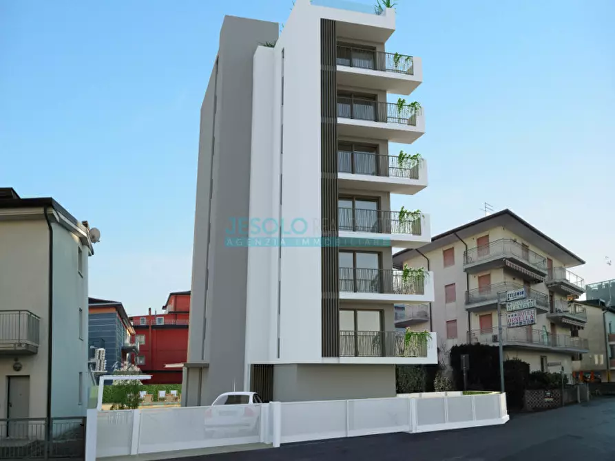 Immagine 6 di Appartamento in vendita  in Piazza Trieste a Jesolo