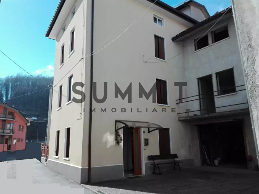 Immagine 2 di Villetta a schiera in vendita  in Valli del pasubio - limitrofi a Valli Del Pasubio