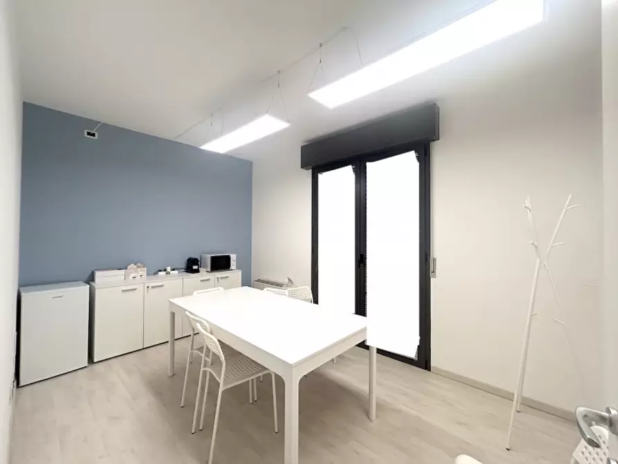 Immagine 7 di Ufficio in affitto  in Via Cavalcavia a Cesena
