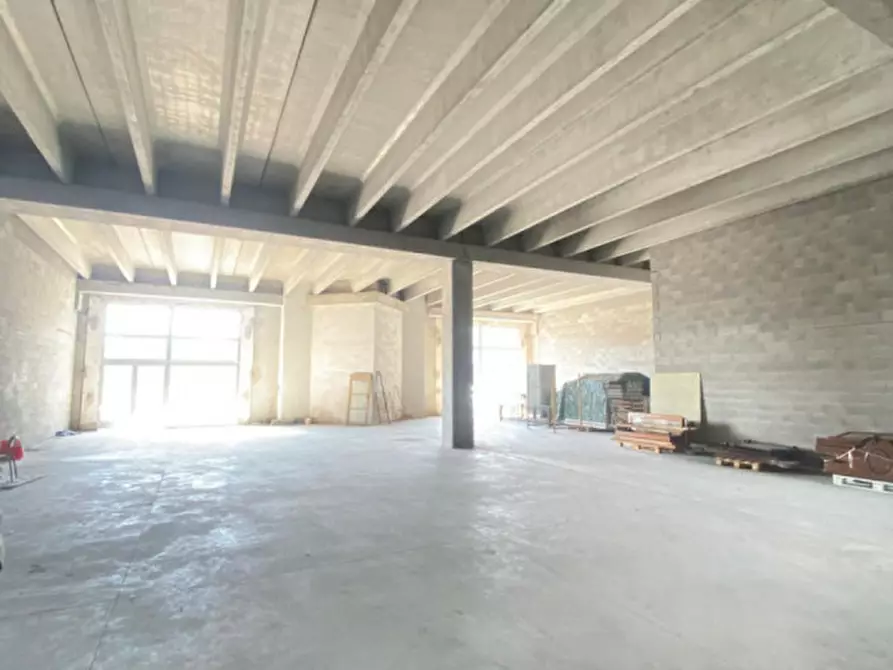 Immagine 6 di Capannone industriale in vendita  in via della ferrovia a Gavardo