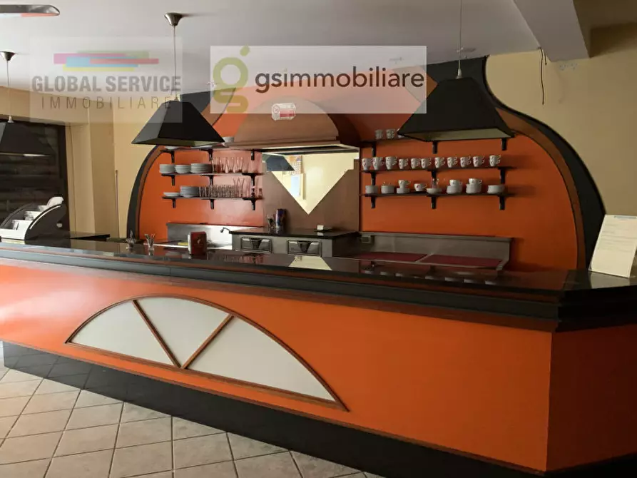 Immagine 6 di Negozio in vendita  in via della Pace, 1B a Brescia