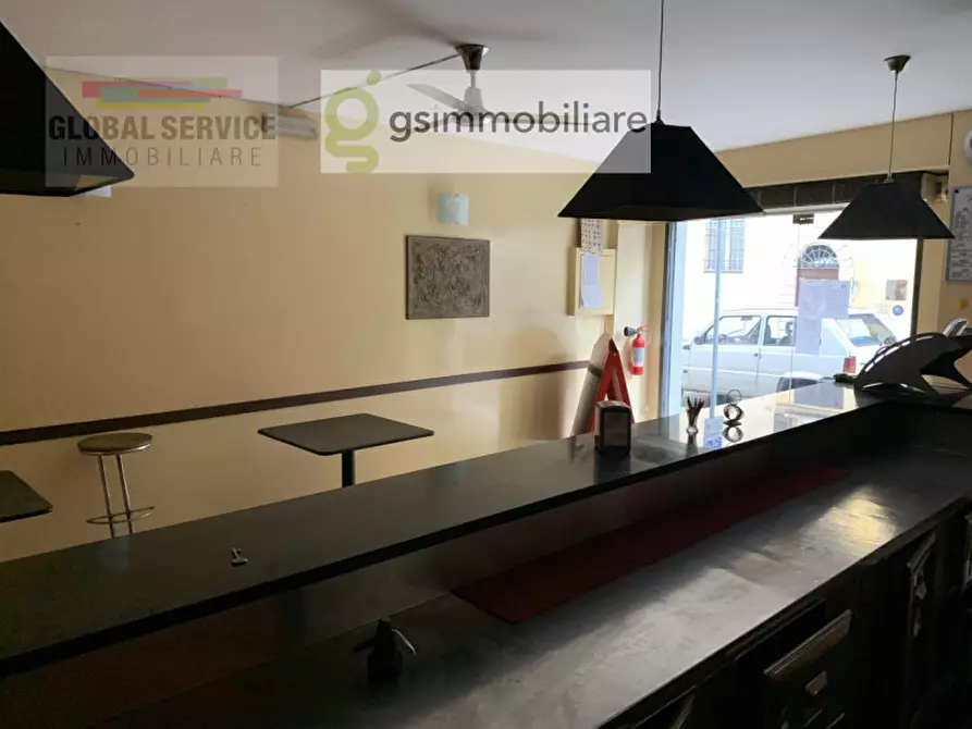 Immagine 14 di Negozio in vendita  in via della Pace, 1B a Brescia