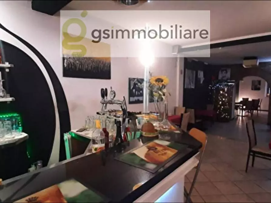 Immagine 27 di Negozio in vendita  in via della Pace, 1B a Brescia