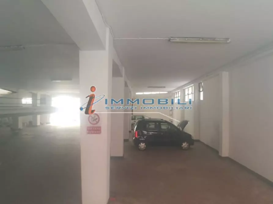 Immagine 2 di Laboratorio in affitto  in VIA MICHELINO DA BESOZZO a Milano