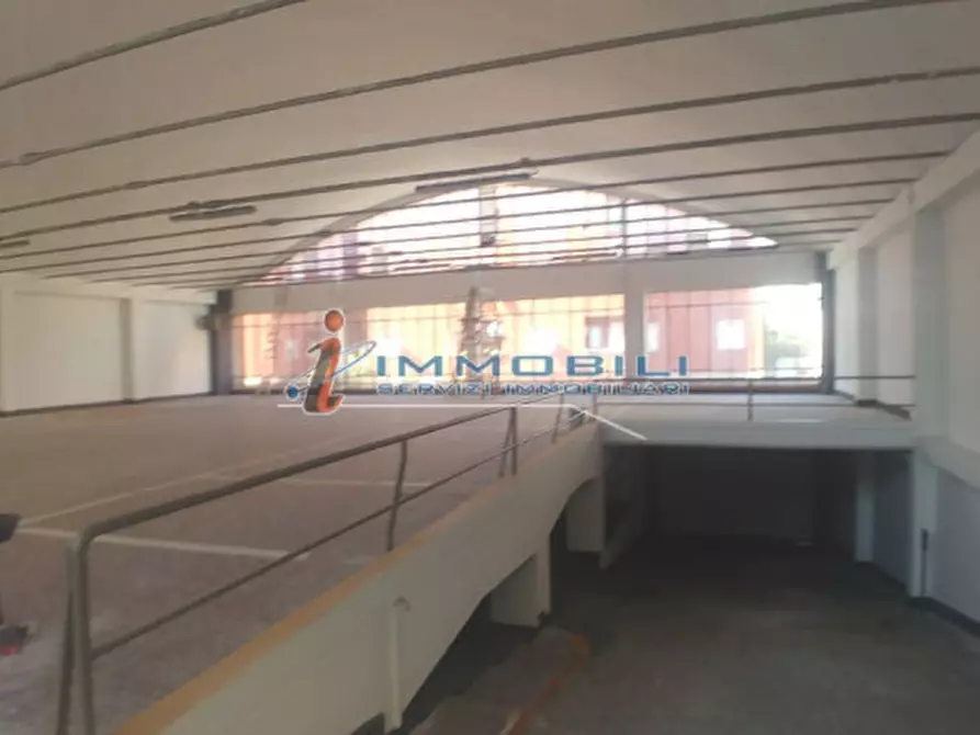 Immagine 6 di Laboratorio in affitto  in VIA MICHELINO DA BESOZZO a Milano