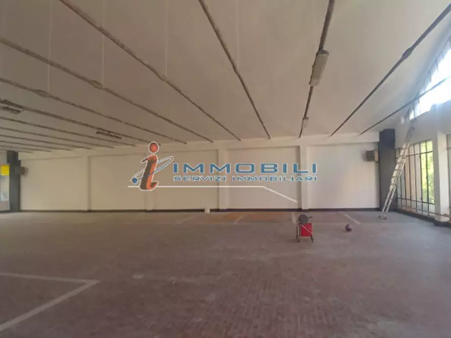 Immagine 17 di Laboratorio in affitto  in VIA MICHELINO DA BESOZZO a Milano