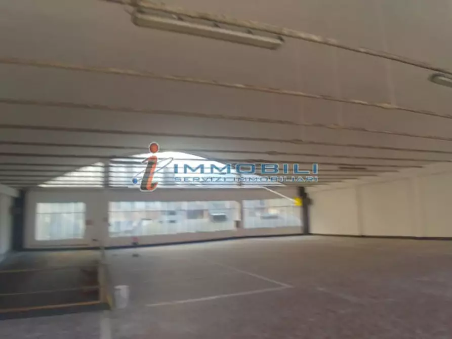 Immagine 21 di Capannone industriale in affitto  in VIA MICHELINO DA BESOZZO a Milano