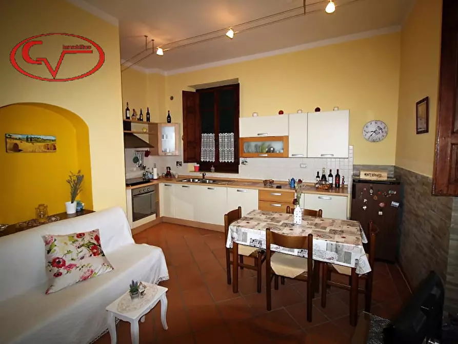 Immagine 1 di Appartamento in vendita  in via del fiume a Terranuova Bracciolini