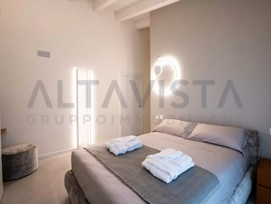 Immagine 19 di Villa in vendita  in via salvo d'acquisto a Lonato del Garda