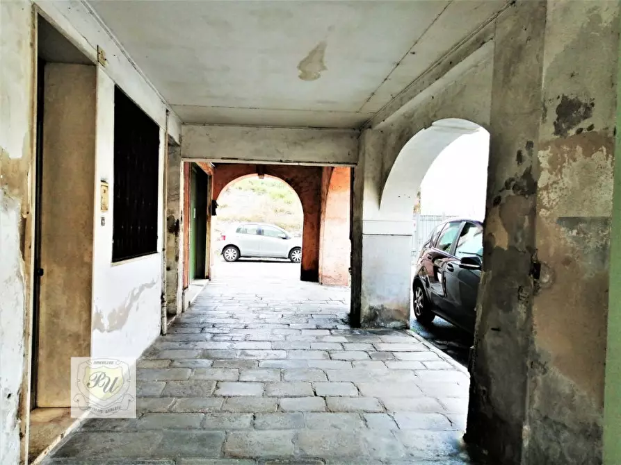 Immagine 12 di Palazzo in vendita  in Via Principe Umberto, 54/B a Este