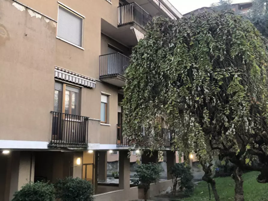 Immagine 2 di Appartamento in vendita  in salita sant'anna a Casale Monferrato