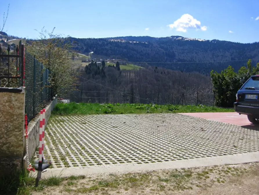 Immagine 27 di Palazzo in vendita  in VIA DOSSO a Roana