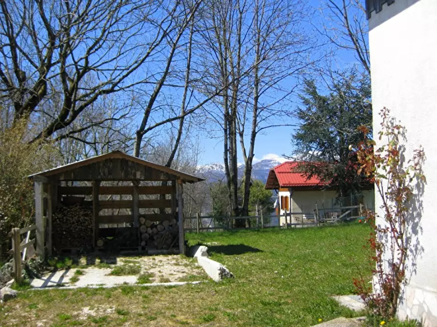 Immagine 28 di Palazzo in vendita  in VIA DOSSO a Roana