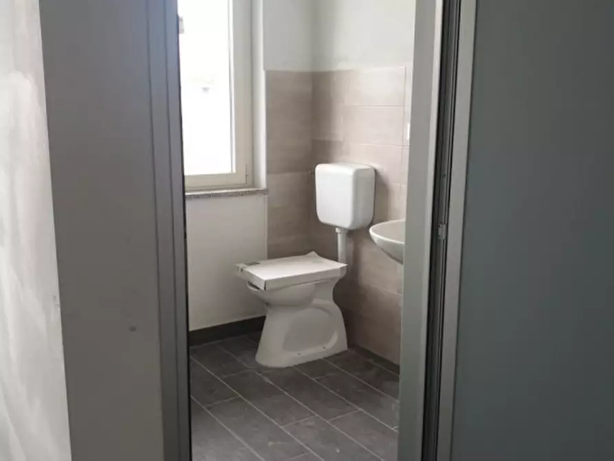 Immagine 9 di Capannone industriale in affitto  in Fascia d'oro a Montichiari