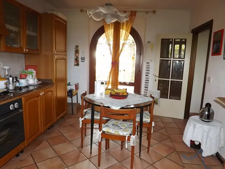 Immagine 27 di Villetta a schiera in vendita  a Arcevia