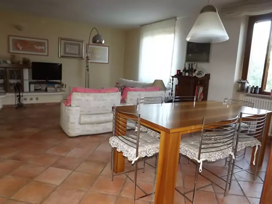 Immagine 38 di Villetta a schiera in vendita  a Arcevia