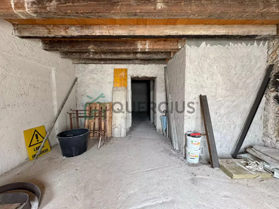 Immagine 5 di Rustico / casale in vendita  in Via Angelo Spada a Cazzano Di Tramigna