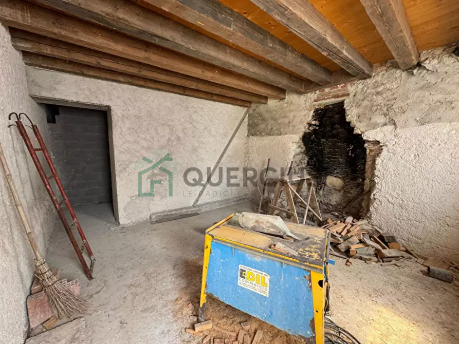 Immagine 6 di Rustico / casale in vendita  in Via Angelo Spada a Cazzano Di Tramigna