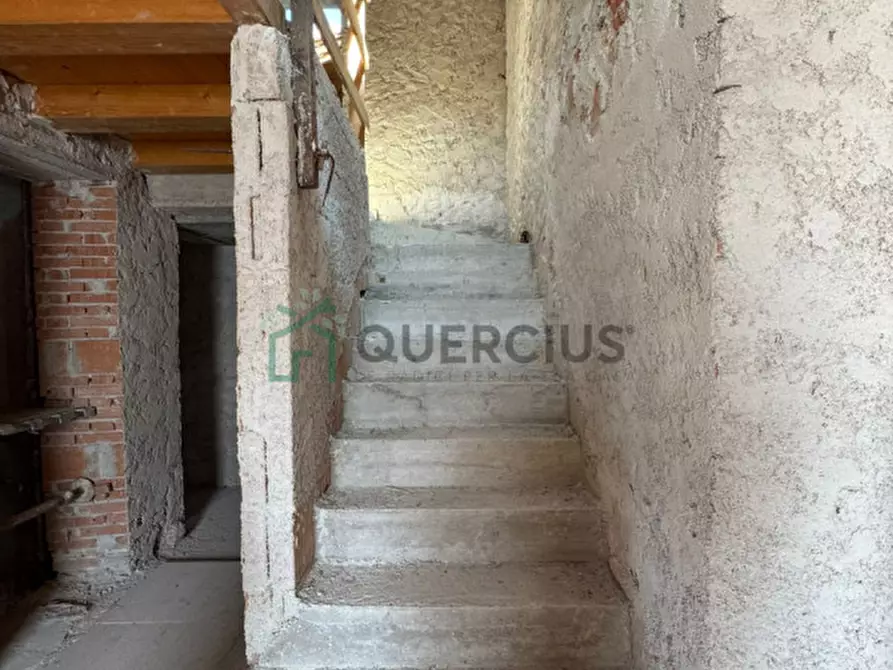 Immagine 11 di Rustico / casale in vendita  in Via Angelo Spada a Cazzano Di Tramigna