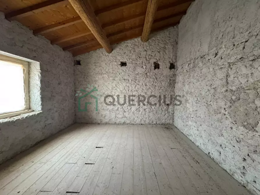 Immagine 14 di Rustico / casale in vendita  in Via Angelo Spada a Cazzano Di Tramigna