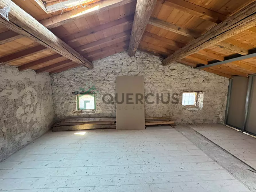 Immagine 20 di Rustico / casale in vendita  in Via Angelo Spada a Cazzano Di Tramigna