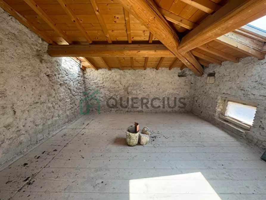 Immagine 28 di Rustico / casale in vendita  in Via Angelo Spada a Cazzano Di Tramigna