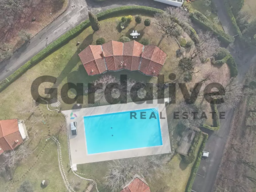 Immagine 40 di Villetta a schiera in vendita  in Via Paolette a Padenghe Sul Garda