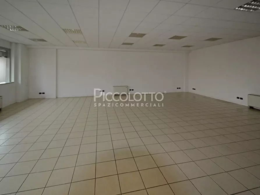 Immagine 5 di Ufficio in vendita  in via Castellana a Asolo