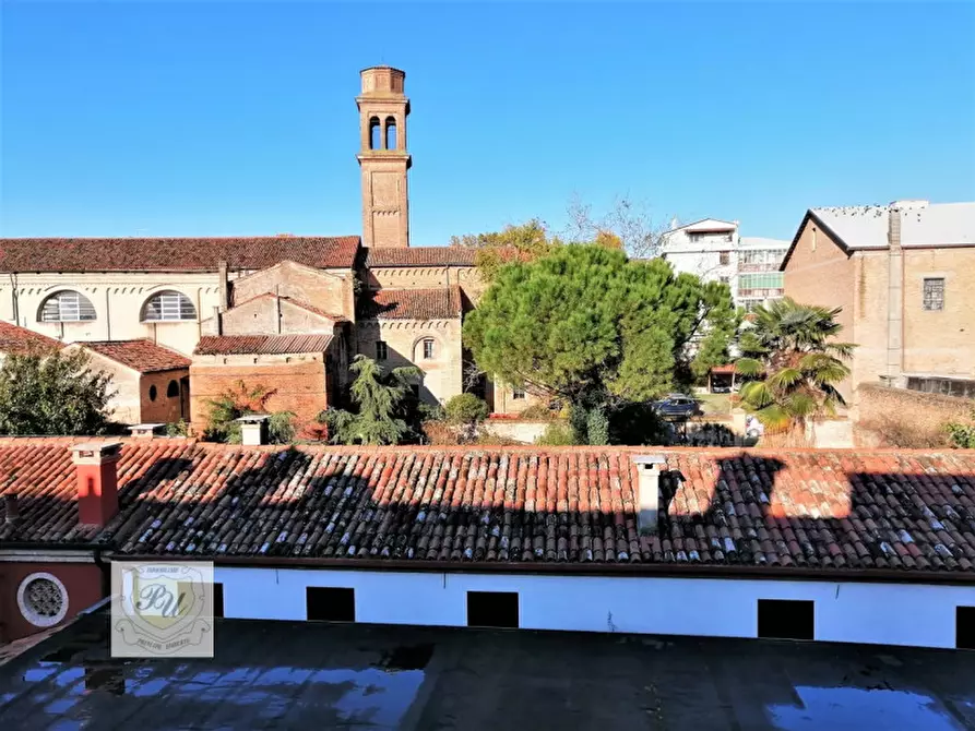 Immagine 10 di Palazzo in vendita  in Via Principe Umberto, 54/B a Este