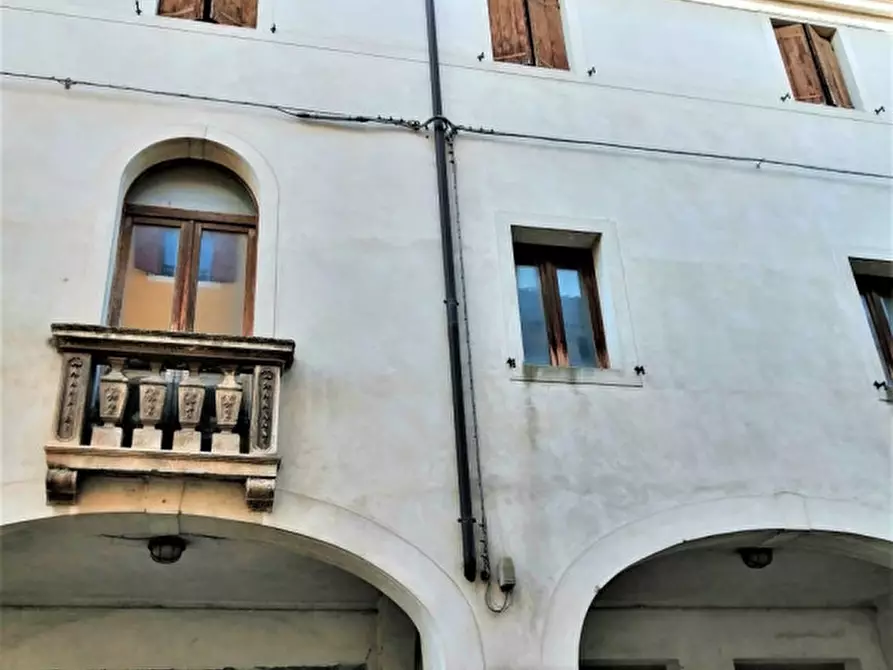 Immagine 17 di Palazzo in vendita  in Via Principe Umberto, 54/B a Este