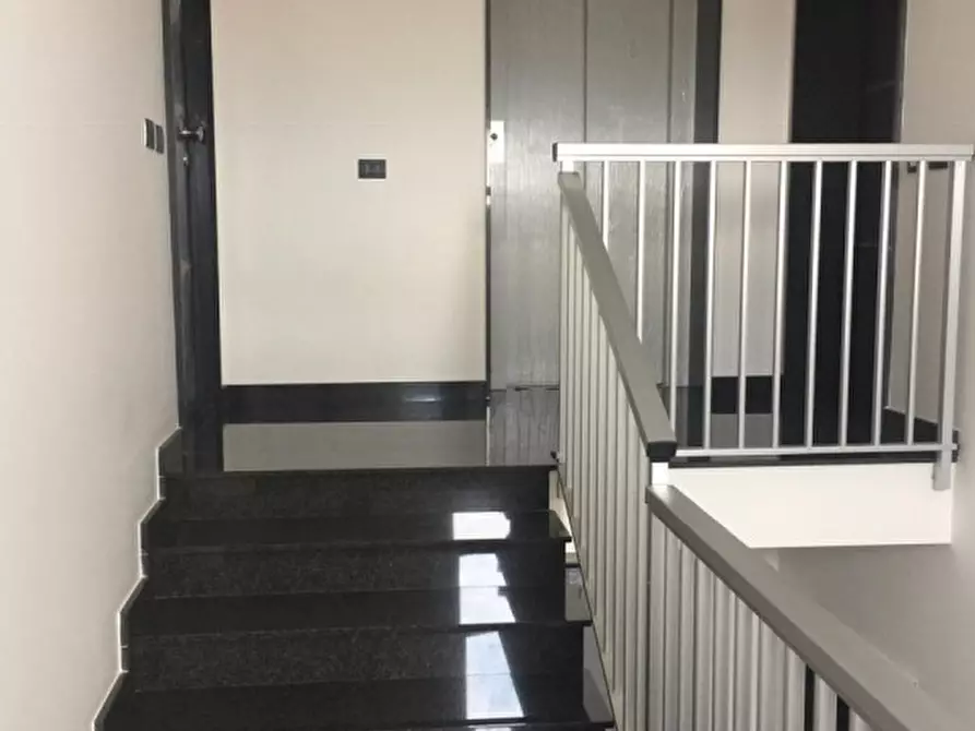 Immagine 17 di Appartamento in vendita  in Via Risorgimento a Modica