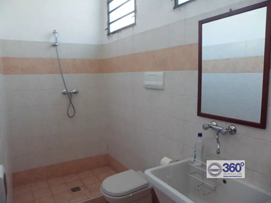 Immagine 3 di Magazzino in affitto  in Viale Europa a Rovato