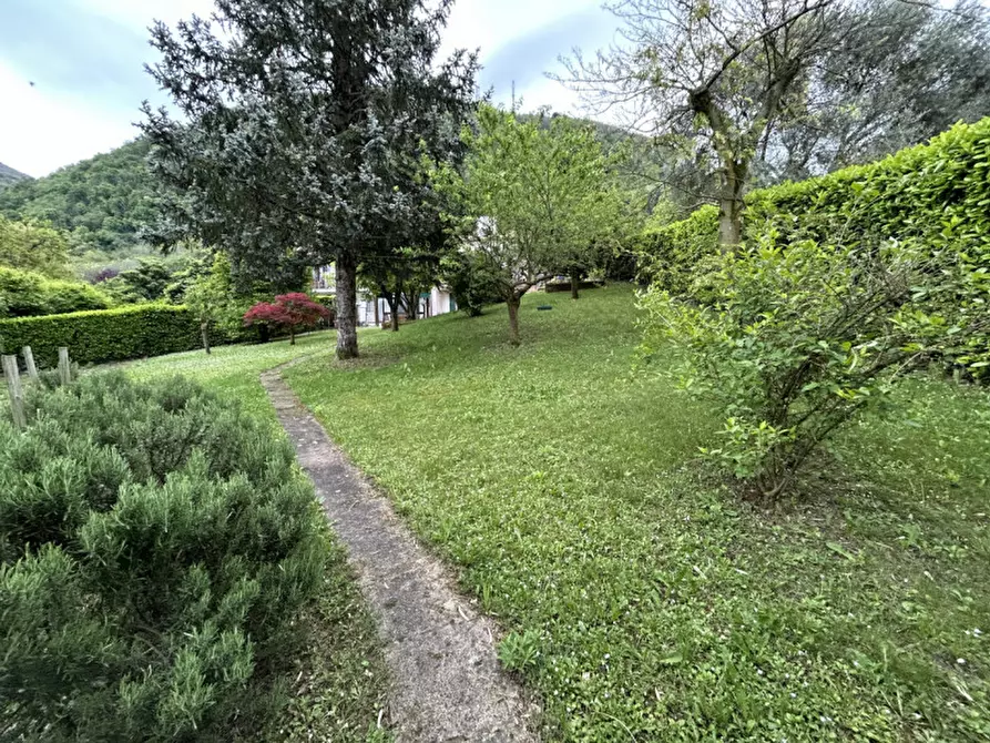 Immagine 25 di Casa bifamiliare in vendita  in Via Belvedere a Rovolon