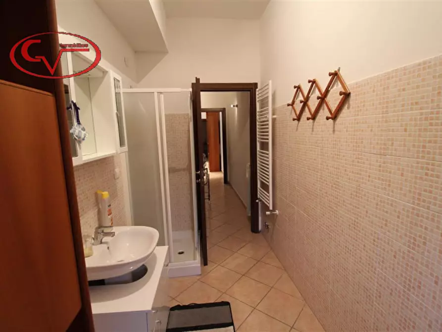 Immagine 10 di Appartamento in vendita  in via Setteponti a Loro Ciuffenna