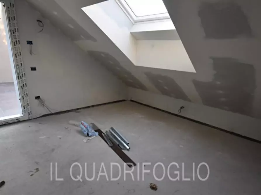 Immagine 11 di Attico in vendita  a Cesena