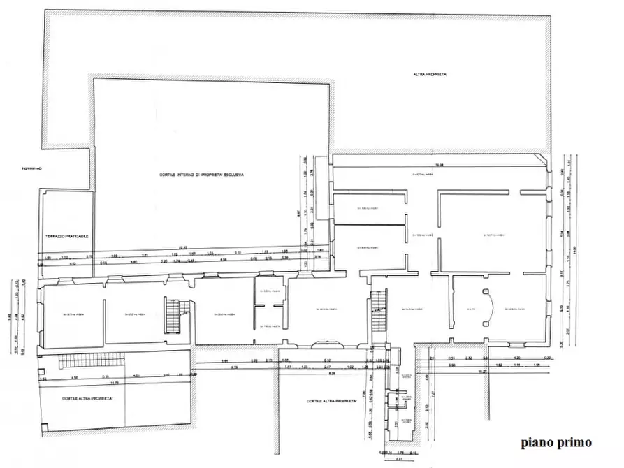Immagine 20 di Palazzo in vendita  a Sassuolo