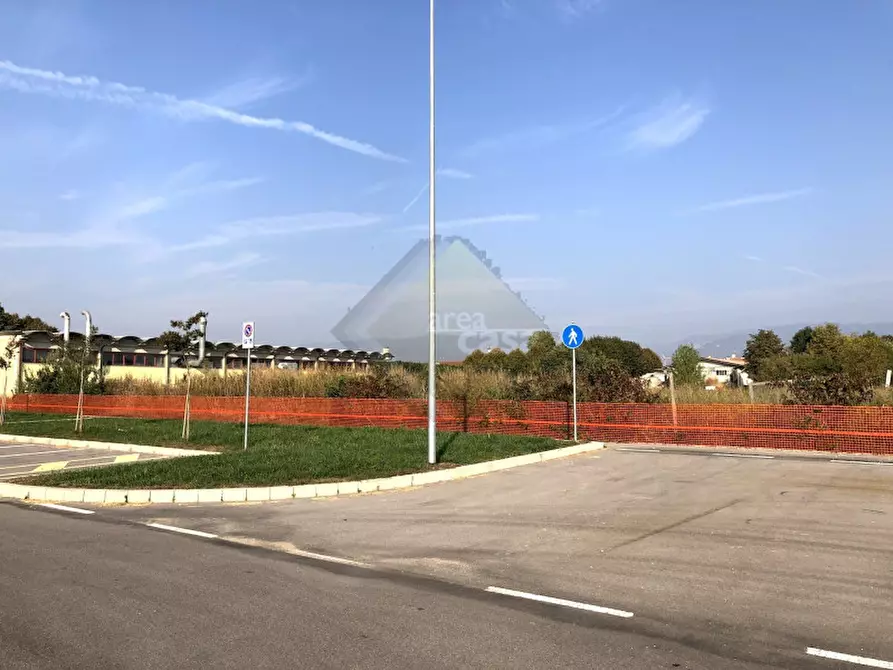 Immagine 2 di Terreno in vendita  in Via Rossano a Cassola