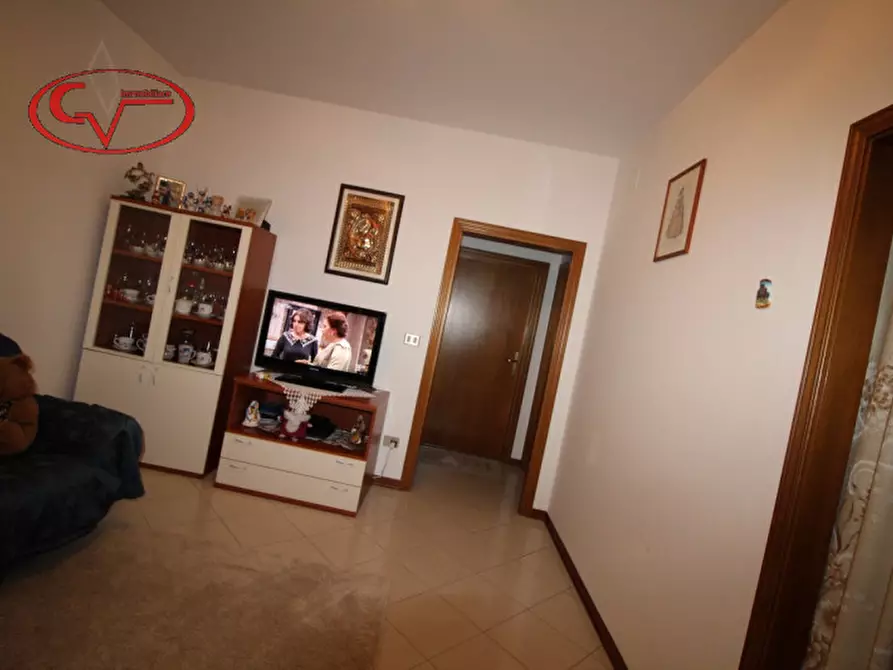 Immagine 5 di Villetta a schiera in vendita  in badia agnano a Bucine