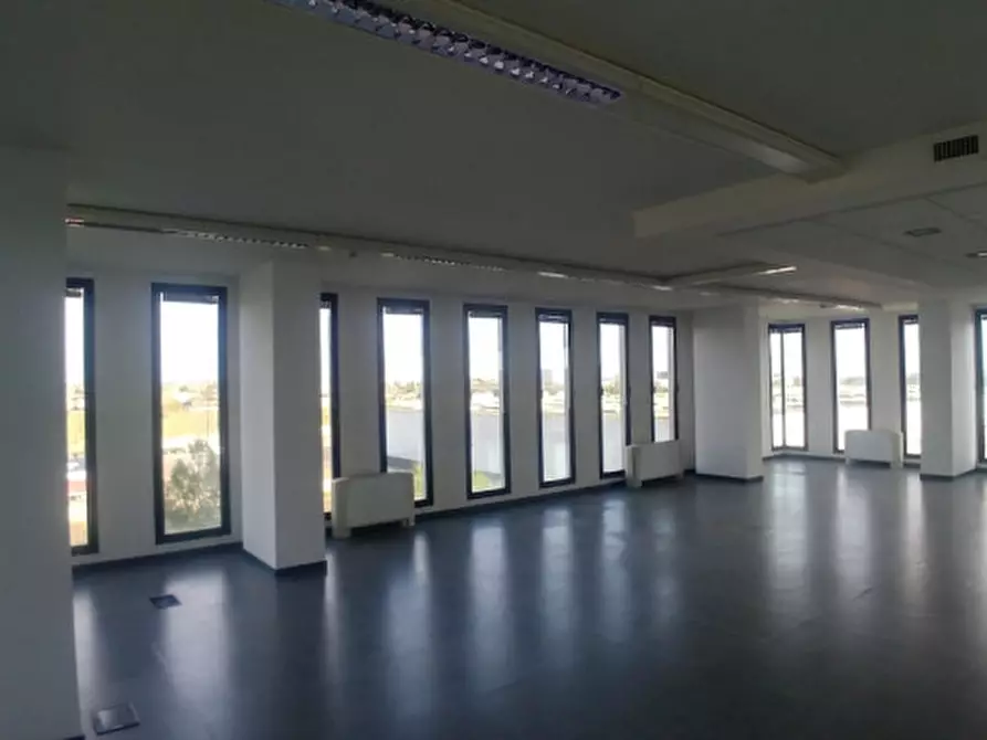 Immagine 2 di Ufficio in affitto  in VIA DI VITTORIO G. a Segrate