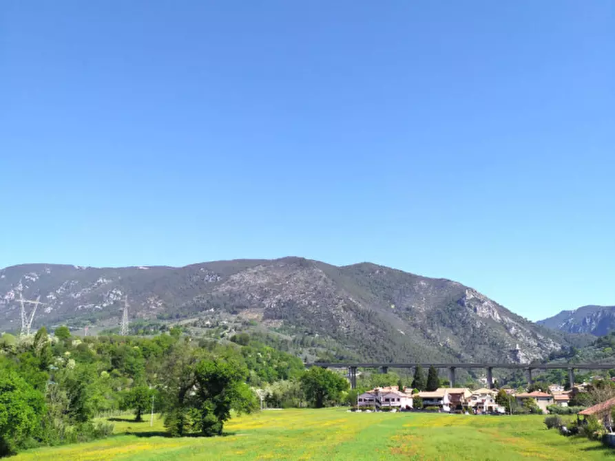 Immagine 3 di Appartamento in vendita  in via tre venezie 284 a Terni