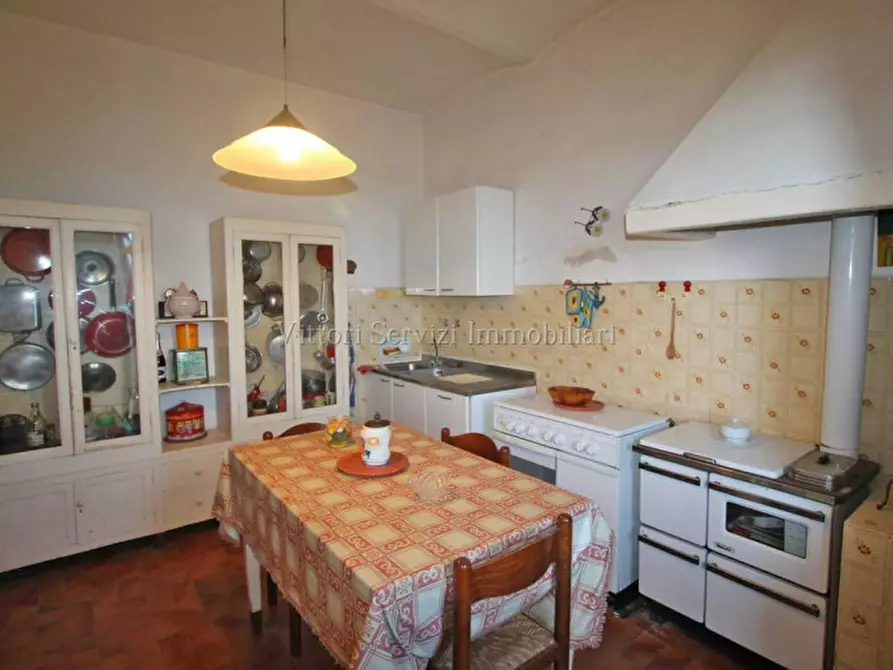 Immagine 4 di Casa bifamiliare in vendita  in via lauretana nord a Montepulciano