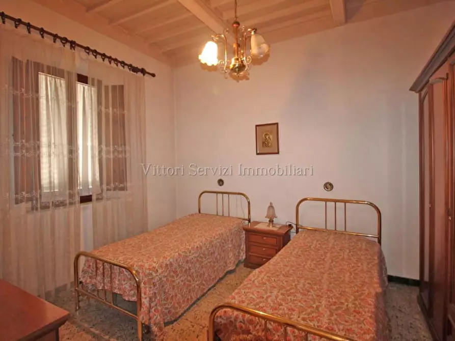 Immagine 6 di Casa bifamiliare in vendita  in via lauretana nord a Montepulciano