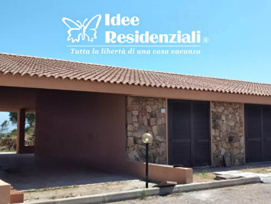 Immagine 8 di Villa in vendita  in via poltu mannu a Palau